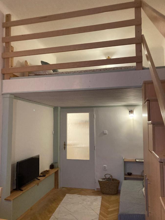 Apartment Jana Masaryka Praga Esterno foto